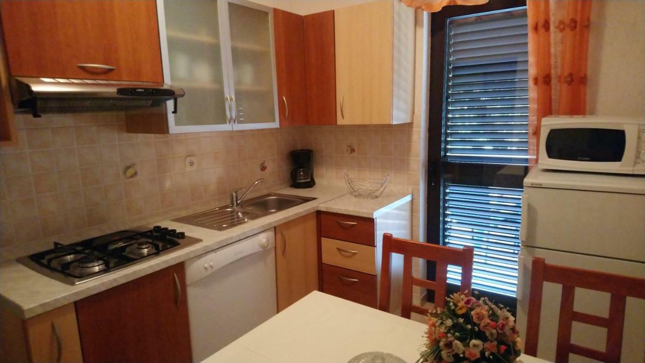 Apartman Dino Tar-Vabriga エクステリア 写真